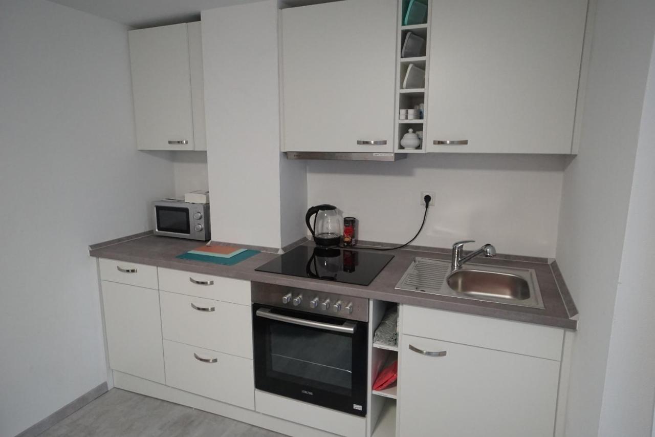 Neue Und Zentral Gelegene Wohnung In Stuttgart Exterior photo